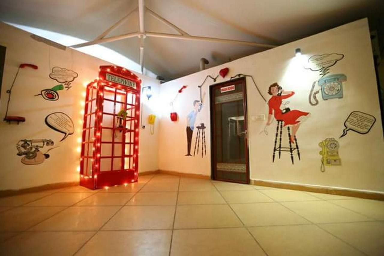 Hotel Eleven Heights ,Bhopal Dış mekan fotoğraf