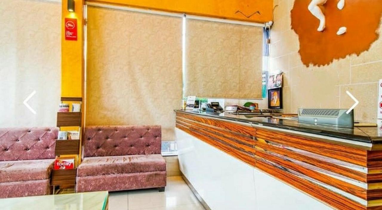 Hotel Eleven Heights ,Bhopal Dış mekan fotoğraf